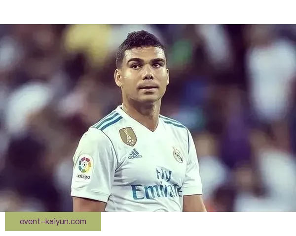 劳尔在皇马时期表现稳健，创下多项进球纪录引人关注