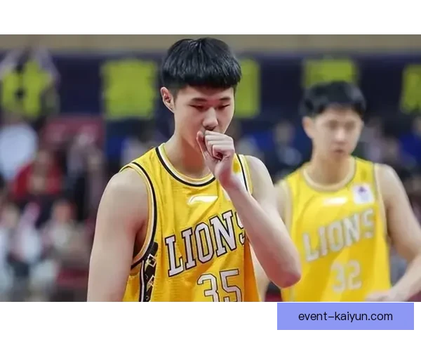 中国足球U军团状态回暖，年轻球员展现出色竞争力