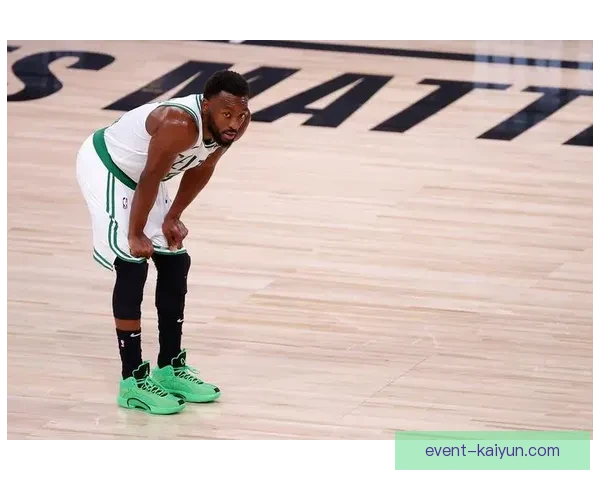 沃克防守能力持续提升，成为球队后防的稳定屏障